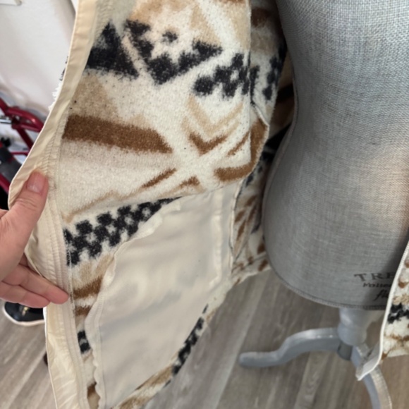 COLUMBIA WARM JACKET NICE STYLE SIZE LARGE - Picture 11 of 16